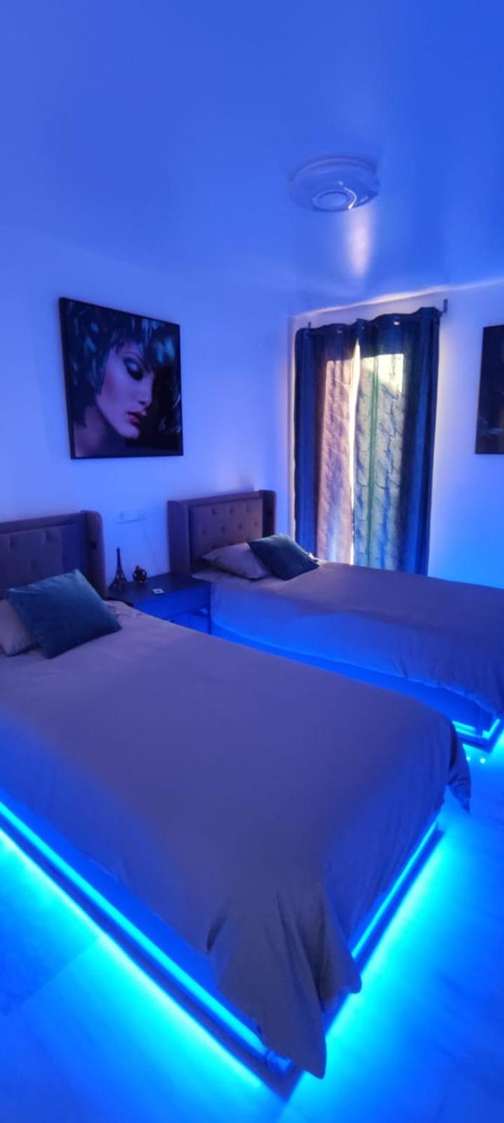 Thelifehouse * Marbellac